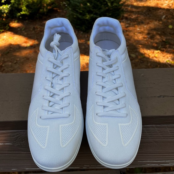 Rothy’s RS01 Sneaker in Evian White - Picture 5 of 7